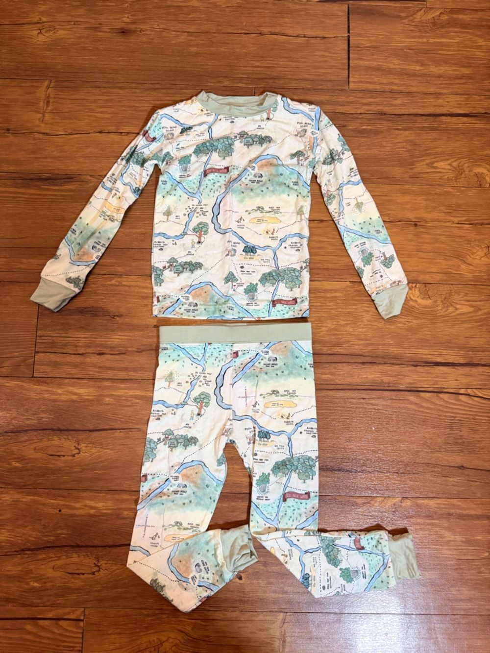 Little Crowns and Capes Bamboo Winnie the Pooh Two Piece Pajama Set 2T